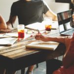 職場の辛い人間関係に悩んでいる方へ！人間関係を改善する方法