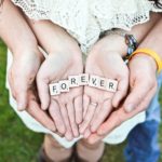 出会いの季節の春だから！運命の出会いを引き寄せる風水やおまじないを紹介