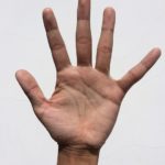 結婚線の見方を解説。手相で結婚が何歳でできるかわかる！？
