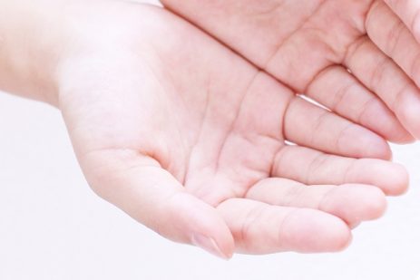 夢占い ? 血が印象的な夢が意味するものは？怪我や病気など