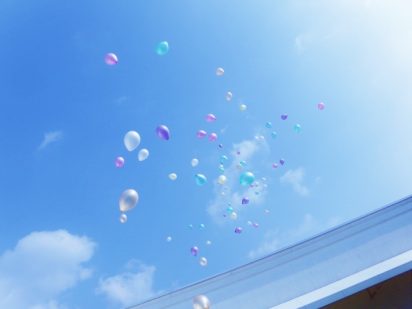 夢占い ? 空を飛ぶ夢の意味とは？