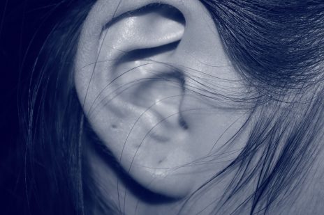 夢占い－耳の夢は何を意味するのか？
