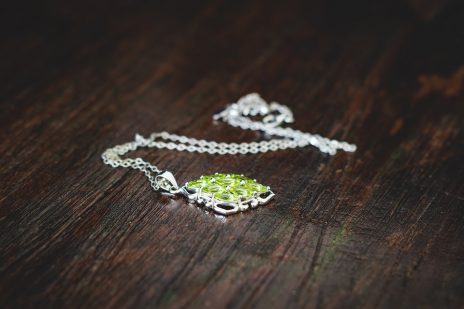 前向きな気持ちを肯定するパワーストーン「ペリドット」