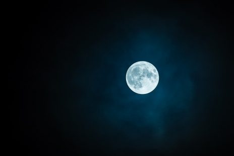 マイナスエネルギーから身を守るパワーストーン「マラカイト」