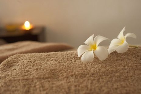 疲れに効果的！リンパマッサージの真実