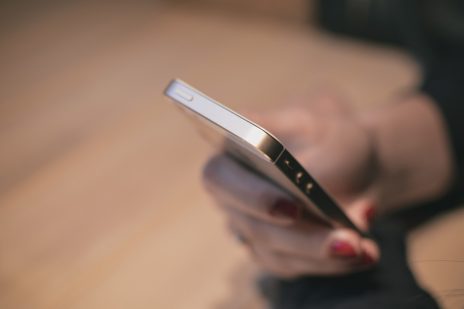 夢占い－携帯電話・スマホの夢は何を意味するのか？