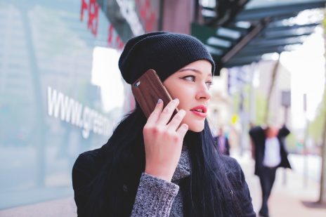夢占い－携帯電話・スマホの夢は何を意味するのか？