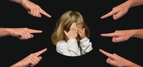 いじめが気になる？職場で立ち向かうために
