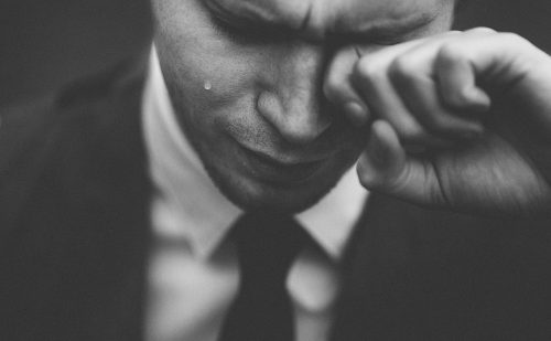 夢占い－泣く夢は何を意味するのか？