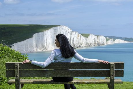 【誕生日占い】7日生まれの性格と恋愛の傾向は？