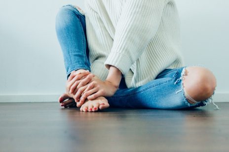 足の指であなたの人間関係を占える！足の指の形占い