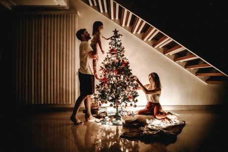 クリスマスツリーを飾って願いを叶える！聖夜は天使に望みを伝えよう