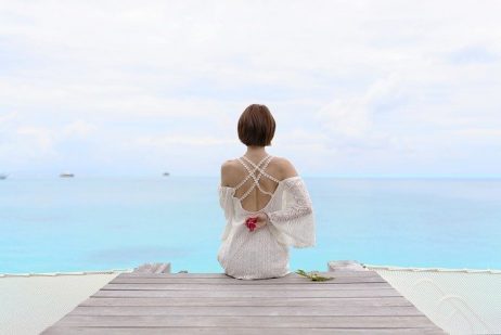 【誕生日占い】24日生まれの性格と恋愛の傾向は？