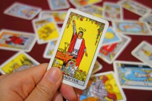ホワイトデーの運勢は？本命カレとの未来を占う
