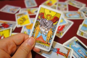 ホワイトデーの運勢は？本命カレとの未来を占う