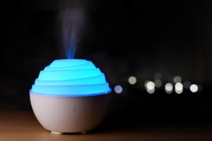 なんとなく憂うつ…そんな時に取り入れたい気分も運気も変える香り風水