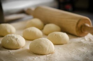 彼が趣味に没頭！なかなか会ってくれない時の対処法