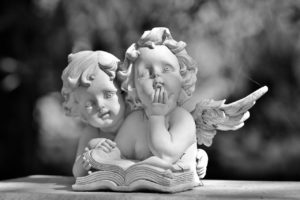 エンジェルナンバー「666」の意味とは？天使はあなたに何を告げようとしているのか？