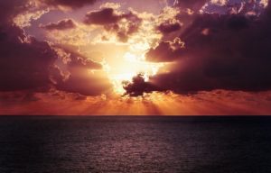 エンジェルナンバー「999」の意味とは？天使はあなたに何を告げようとしているのか？