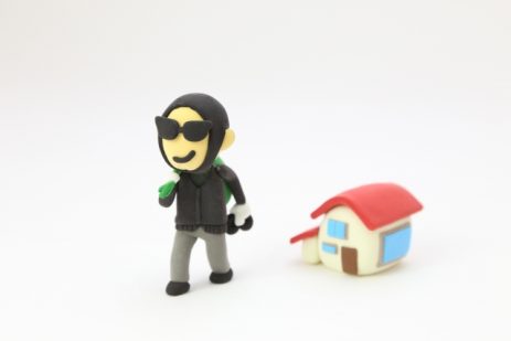 夢占い ? 泥棒が出てくる夢の意味とは？